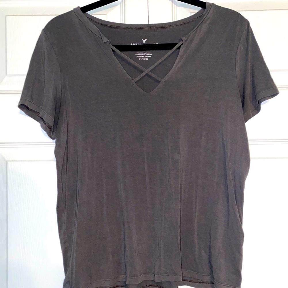AE Gray Women’s V-Neck